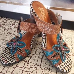 SALE Spring Step Durrow Sz 6